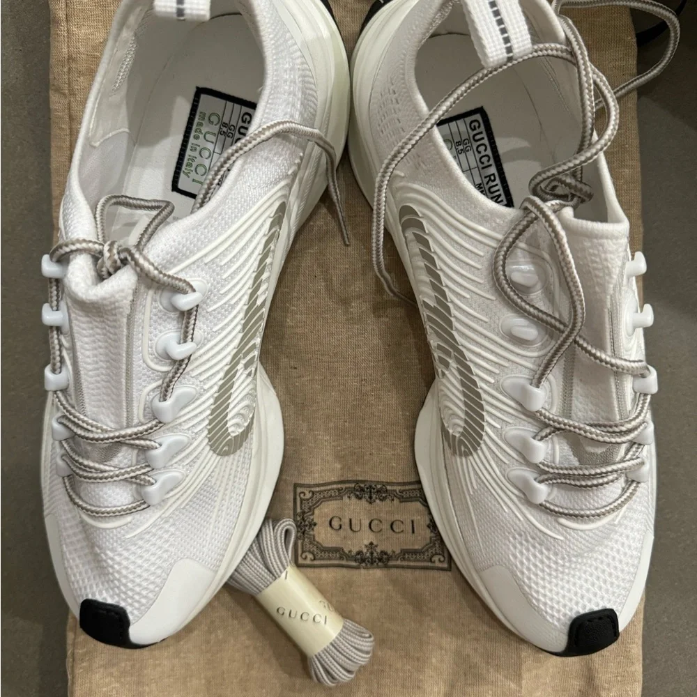 Gucci White Athletic Sneakers with Black Toe and Silver Accent